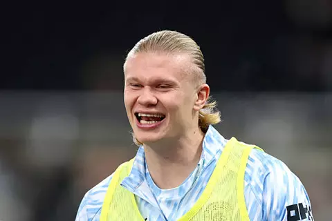 دقيقة بدقيقة.. نيوكاسل يواجه مانشستر سيتي في الدوري الإنجليزي